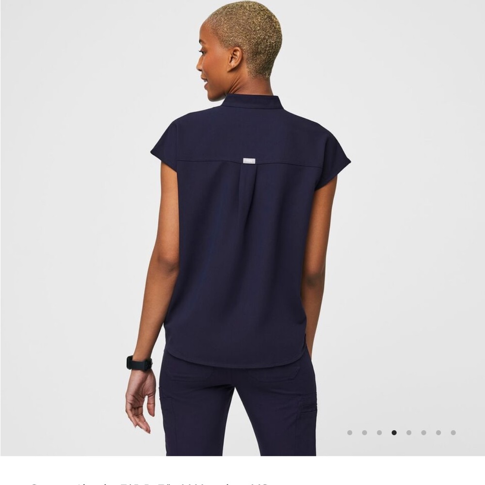 EUC Figs Rafaela scrub top XXS Navy
